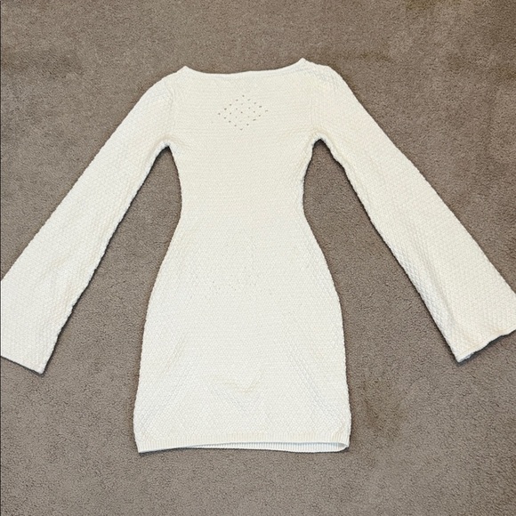 Princess Polly Dresses & Skirts - Princess Polly Cream Long Sleeve Knit Dress